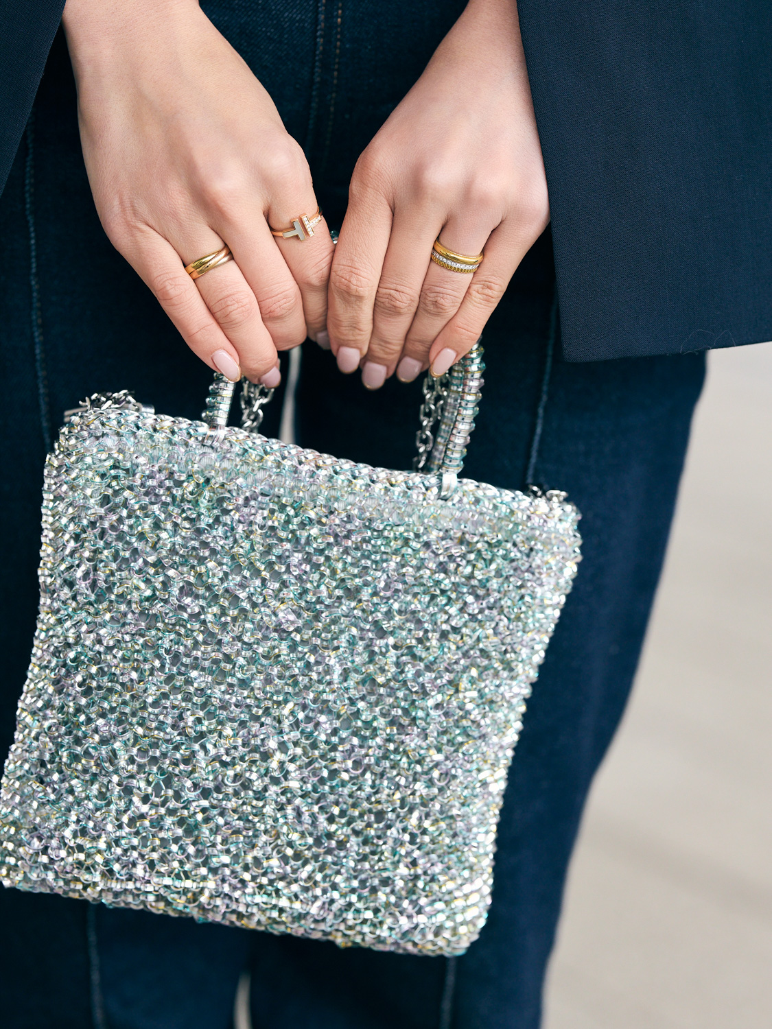 アンテプリマのシルバーバッグ