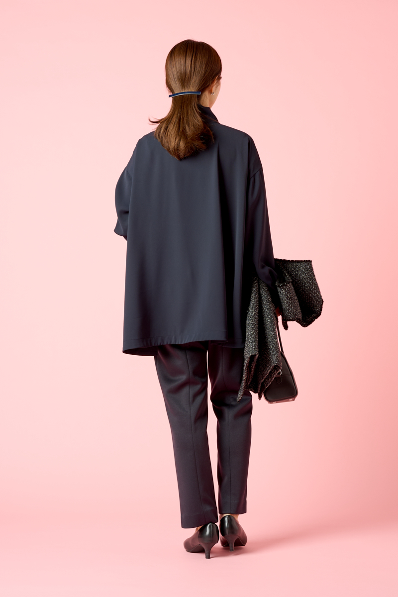 クラウドチーム明賀琴絵のVERY[ALEGRE]ダブルクロスボウタイブラウスコーデ