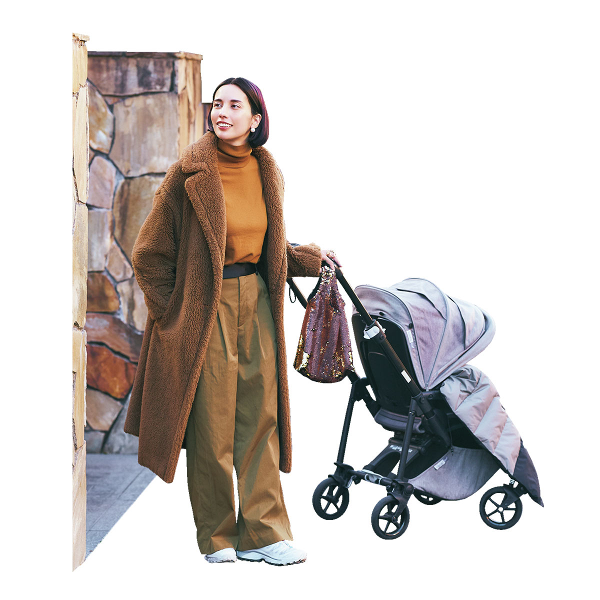 タートルとパンツにマックスマーラのテディを羽織ったワントーン茶コーデ