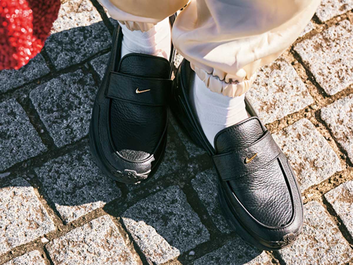 ナイキのスニーカーローファー