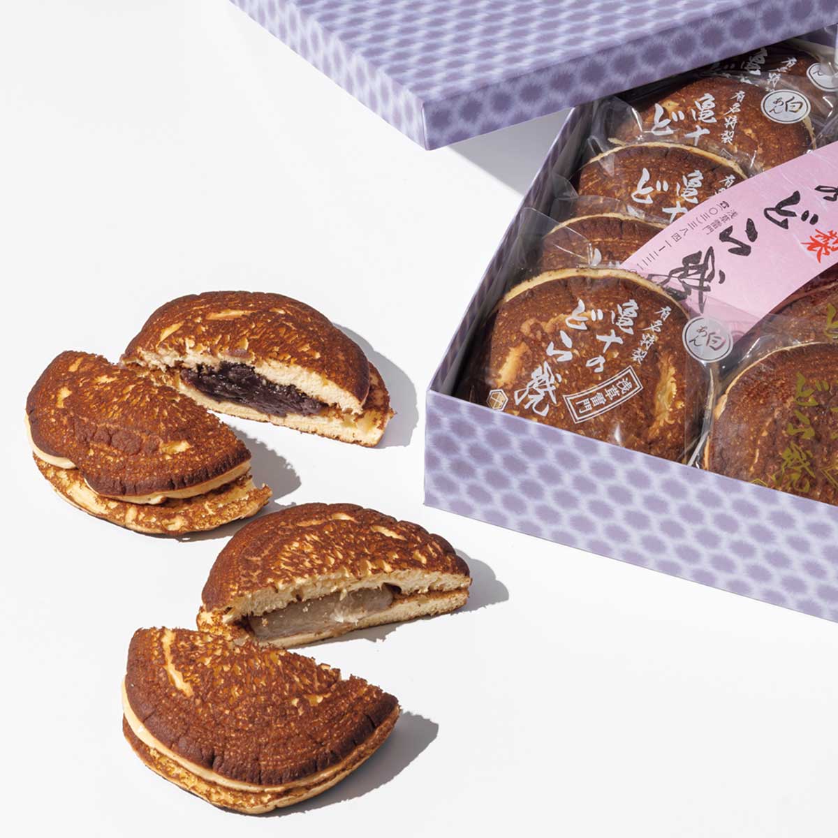 御菓子司 亀十のどら焼き