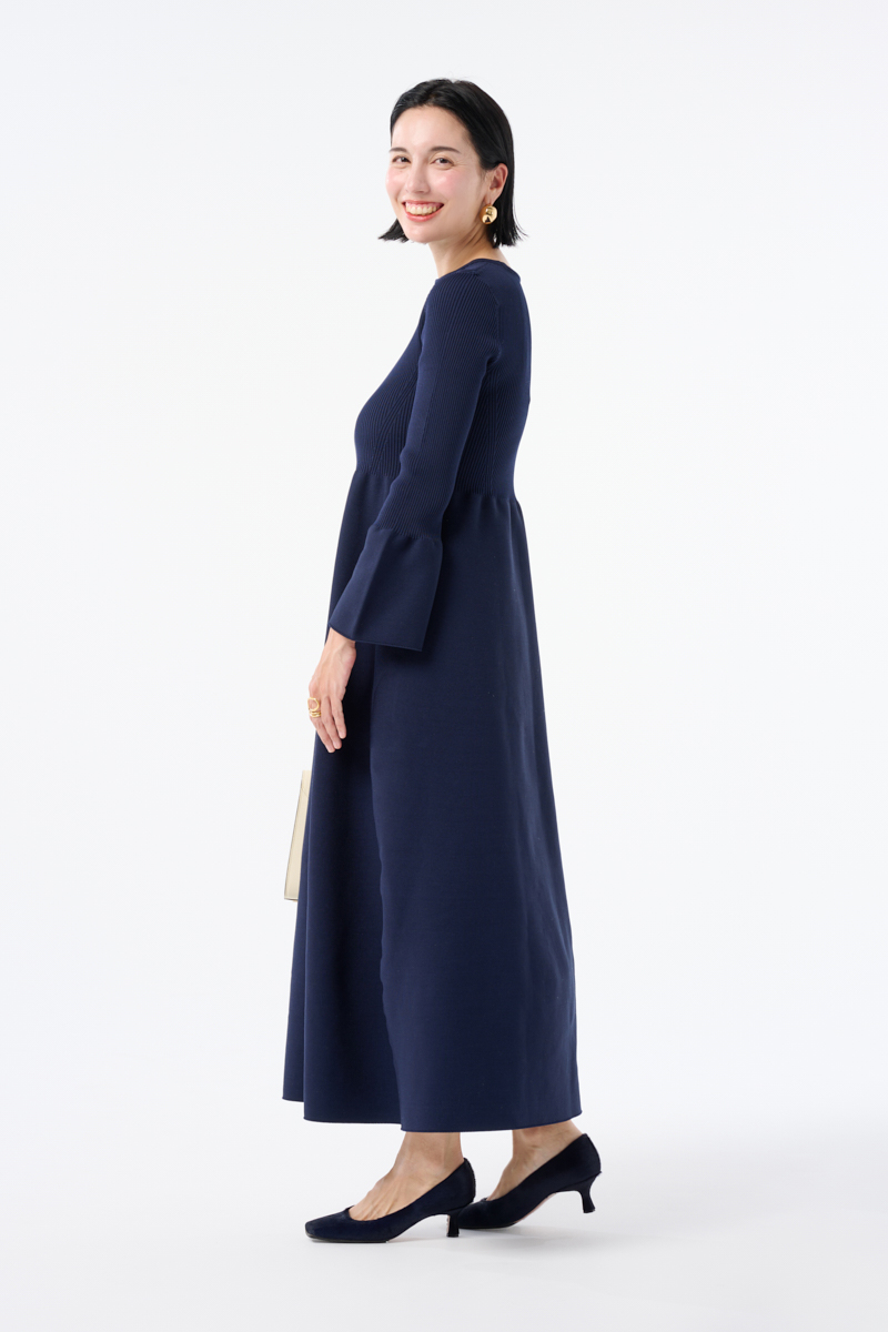 クラウドチームVERY太田史帆子の[ENMOCA]グレースラインフレアワンピース