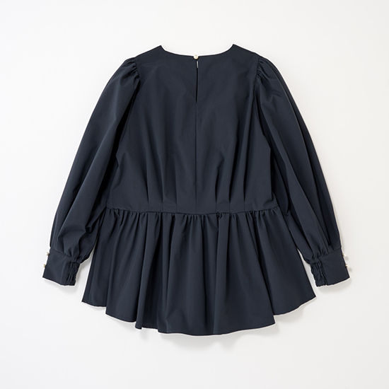 [THREE SQUARE]ペプラムタックブラウス