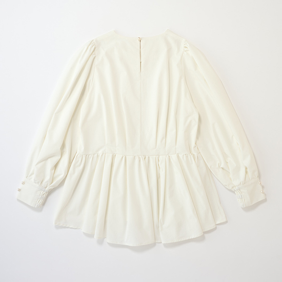 [THREE SQUARE]ペプラムタックブラウス