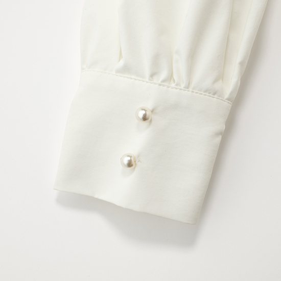 [THREE SQUARE]ペプラムタックブラウス