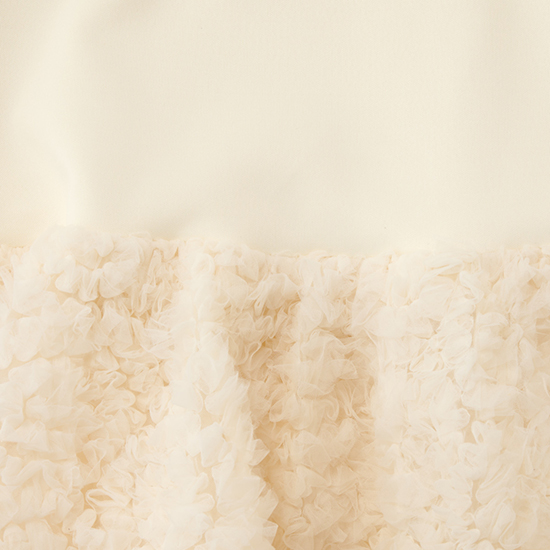 [THREE SQUARE]チュールペプラムプルオーバー