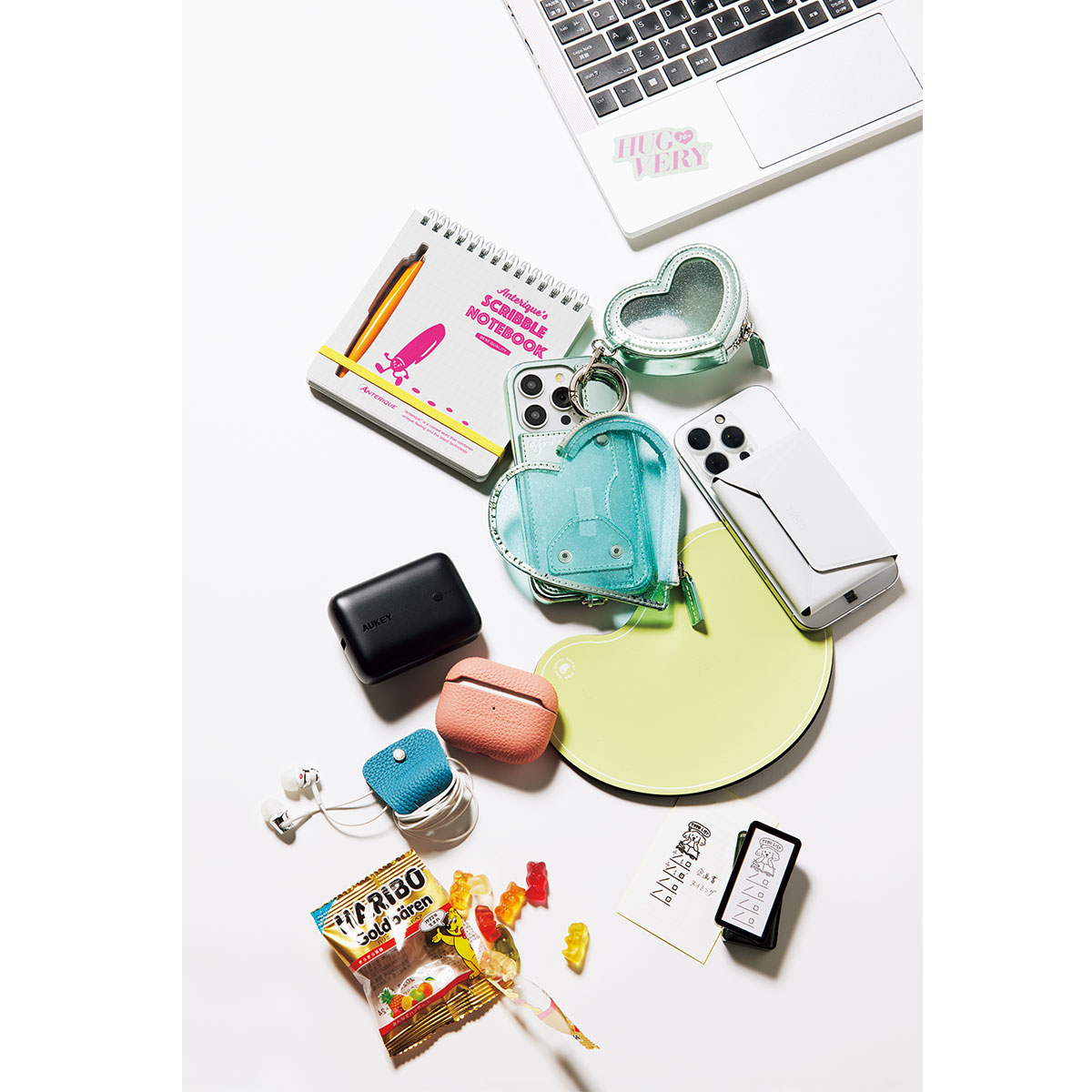 お仕事ママにおすすめのスマホケースとガジェット類