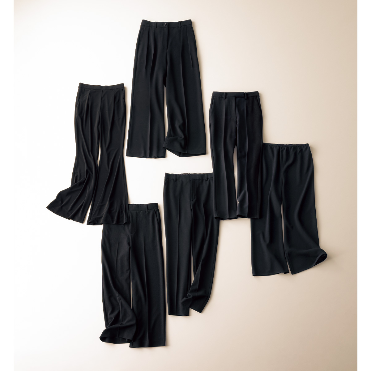 注目の黒パンツ６選