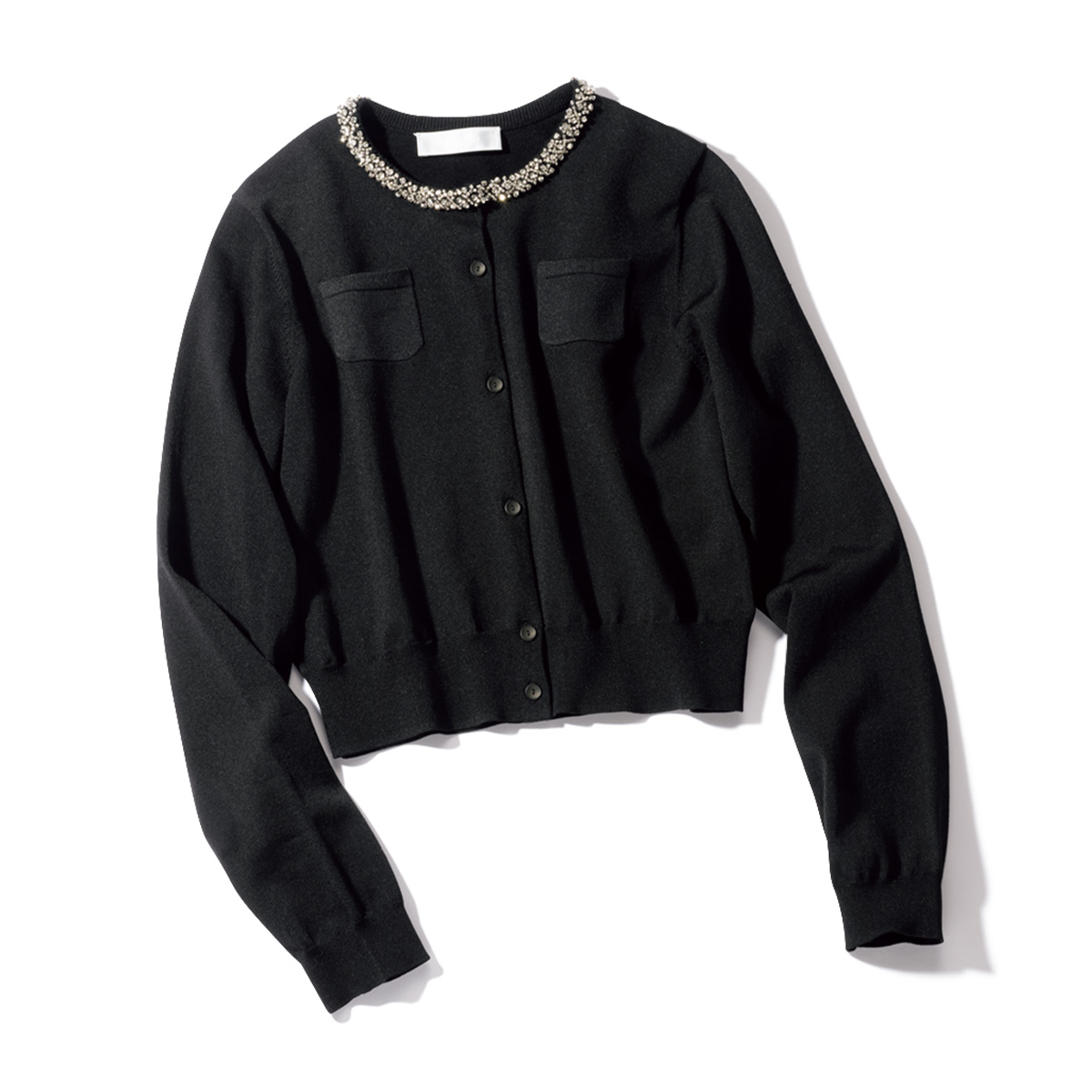 セルフォードの襟元にビジューがついたカーデ