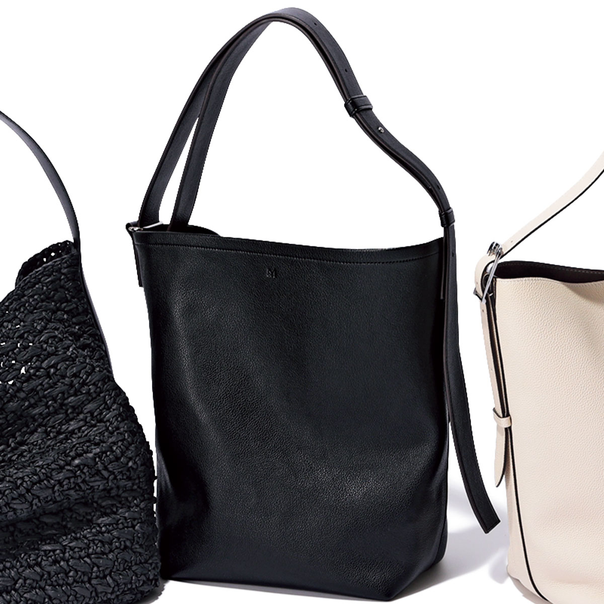 アンドミュークのバケツ型ショルダーバッグ