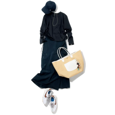 学校ママの「キャップコーデ」はネイビー軸できちんと感をキープ