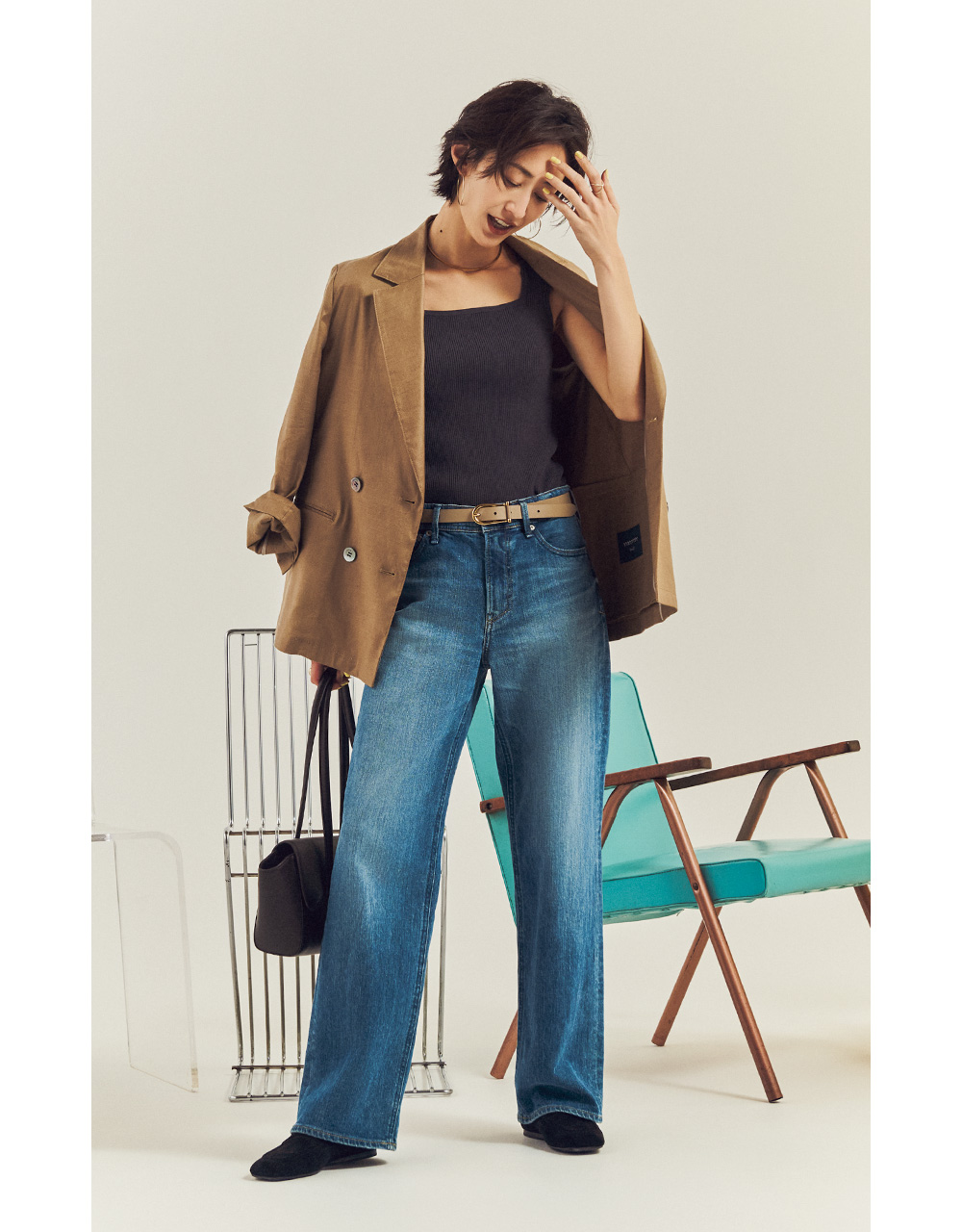 真っ直ぐな脚印象を演出する一本はデニム復帰したいキレイめさんに