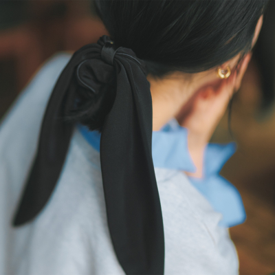 手抜きヘアの日は【甘めヘアアクセ】に頼る！可愛げママの愛用アイテムを拝見
