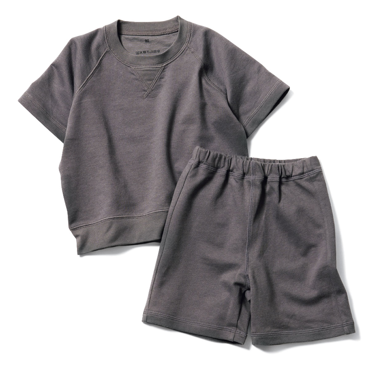 無印良品の子供のセットアップ服