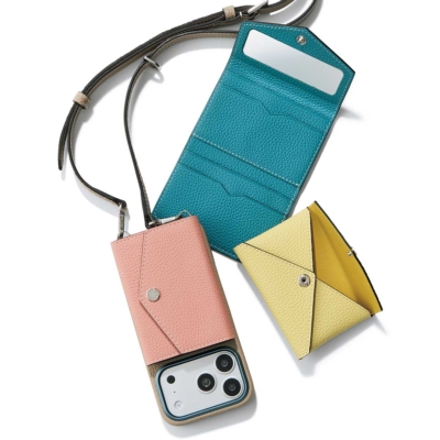 働くママこそ【スマホショルダー】が便利！見た目も機能性も大満足なブランドは？