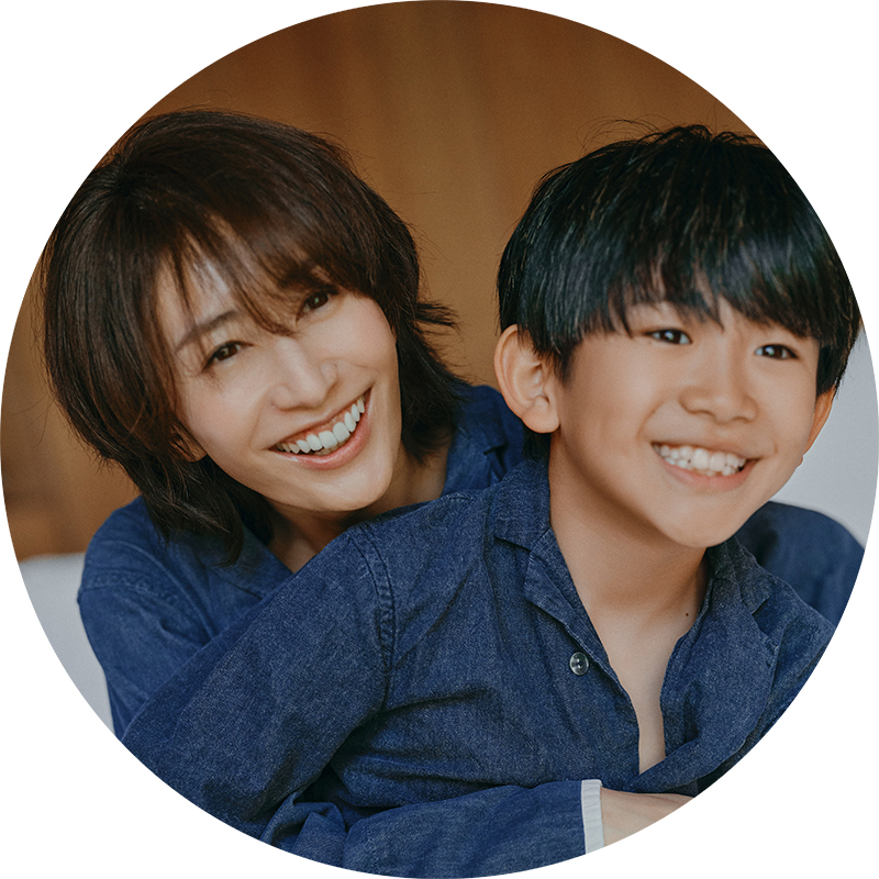 VERYモデル神山まりあさん親子
