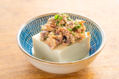 ぐっち夫婦　わずか３分で「サバ缶」、食卓へ行く