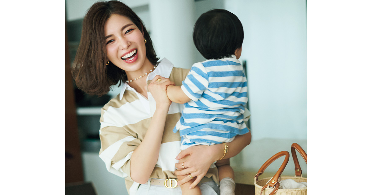 昨年出産した男の子を抱っこした川人未帆さん
