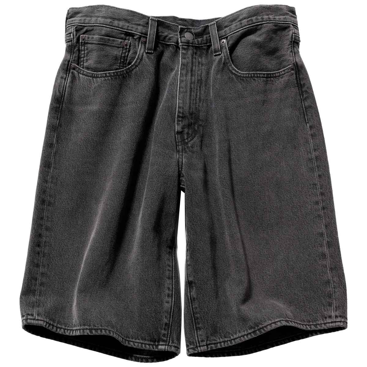 リーバイスのハーフデニムパンツ