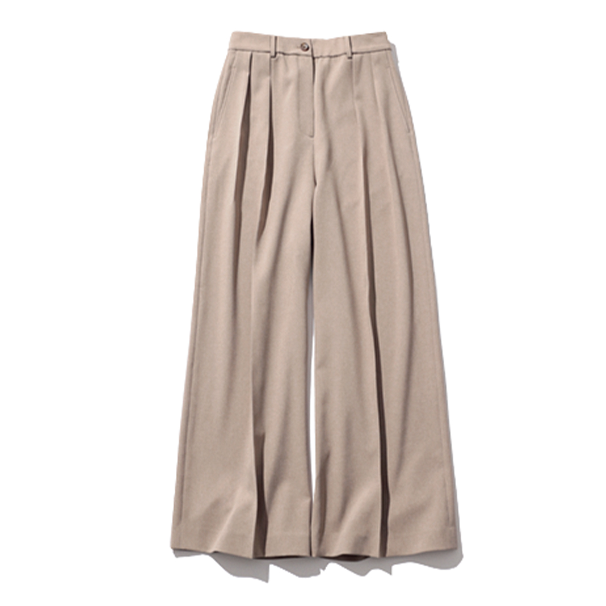 夏に快適な機能つきプラステのパンツ