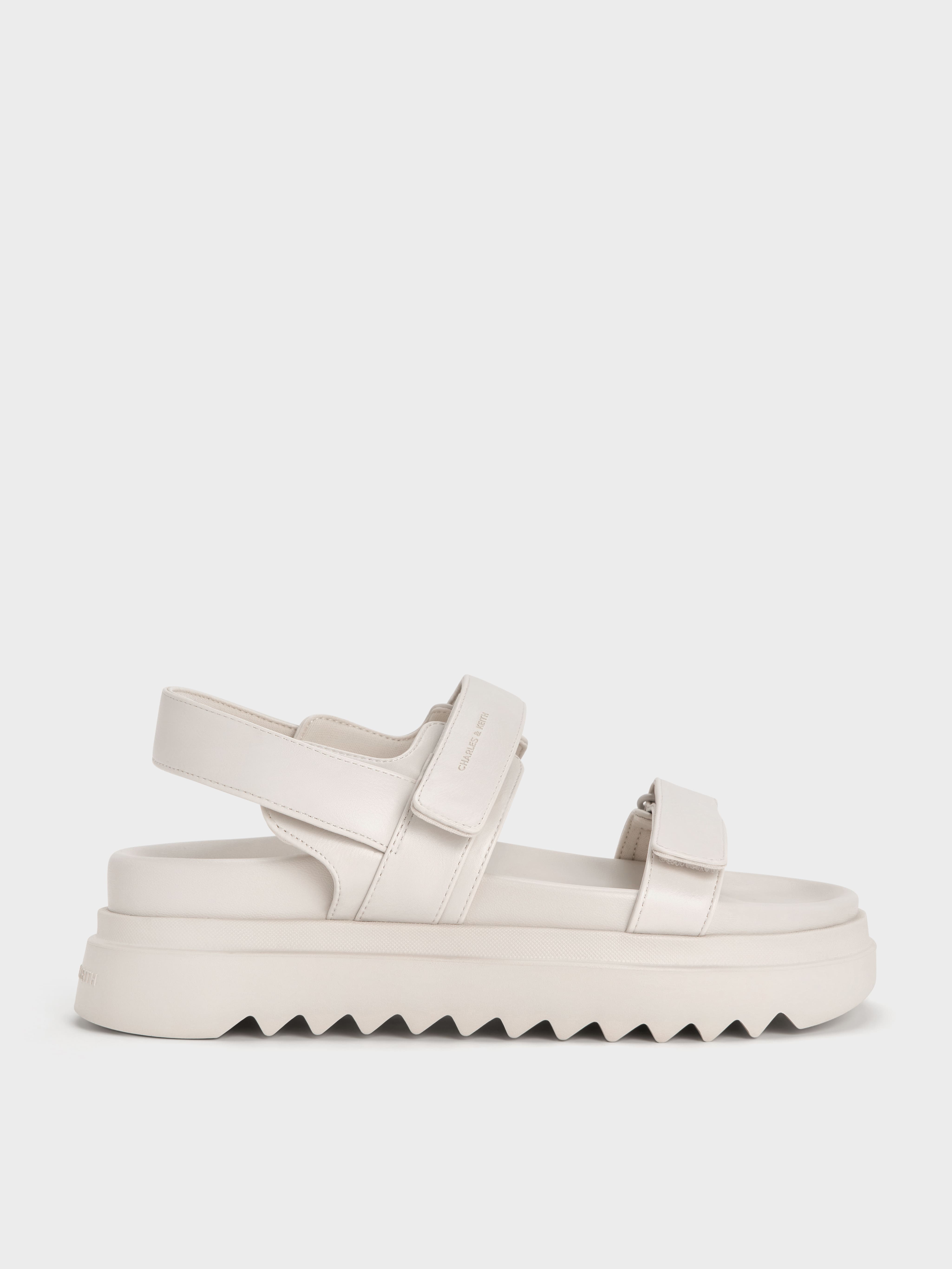 CHARLES & KEITH スポサン