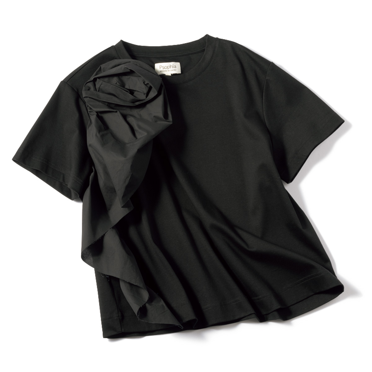 Psophiaの甘めの黒Tシャツ