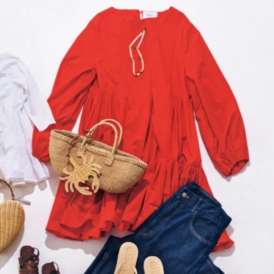 【失敗しないアウトドア服】海辺のお呼ばれは「甘めワンピ」基準のオシャレが正解！