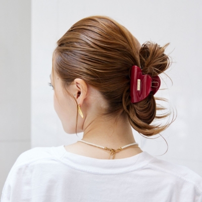 【ヘアクリップの可愛い留め方】毛量が多い人も簡単＆崩れにくい