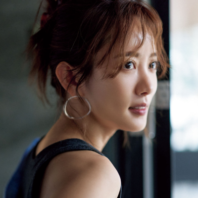 夏菜さん「大きい胸がコンプレックスだった」長年の体形悩みを克服できたきっかけって？