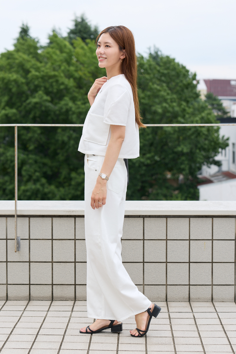 クラウドチームVERY王子咲希の[CAVORI]カスミソウトップスコーデ