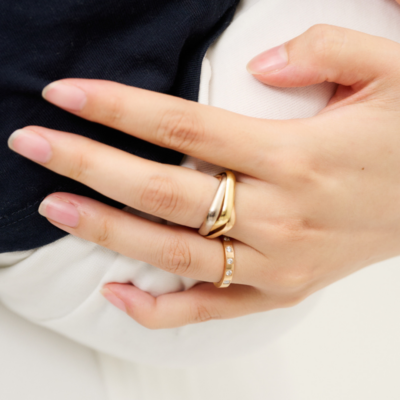 【カルティエ】乳幼児ママの愛用者多数！「トリニティ」は普段使いできる名品ジュエリー